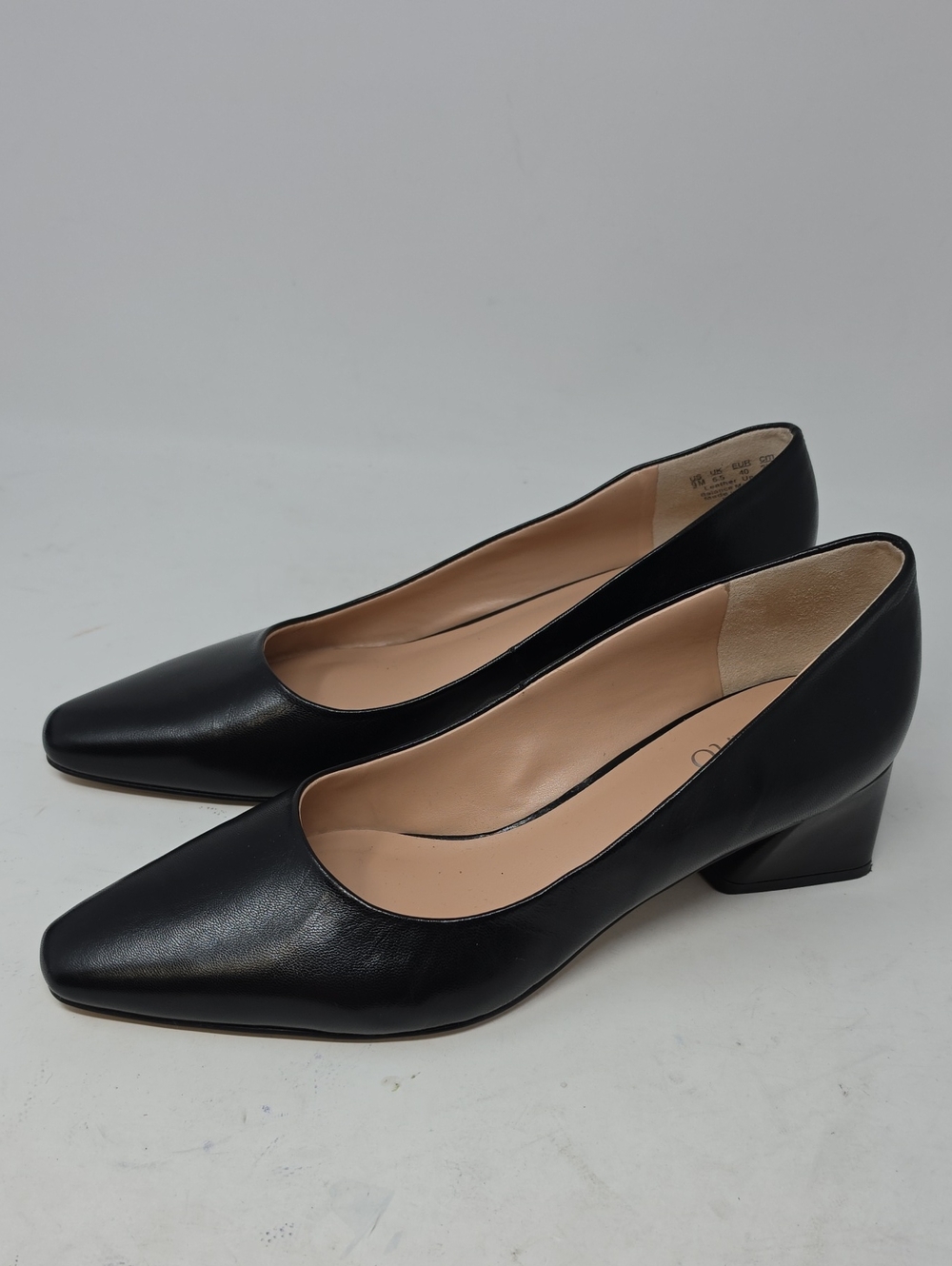 Franco Sarto Jesslyn  Classic Black Leather Low Block Heel Pumps Size 9